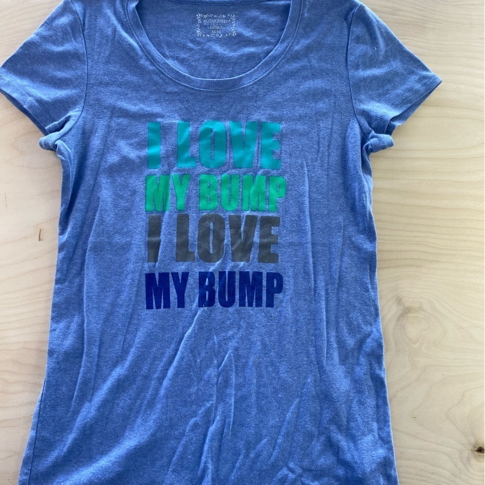 Motherhood Maternity Tee size Medium (B)